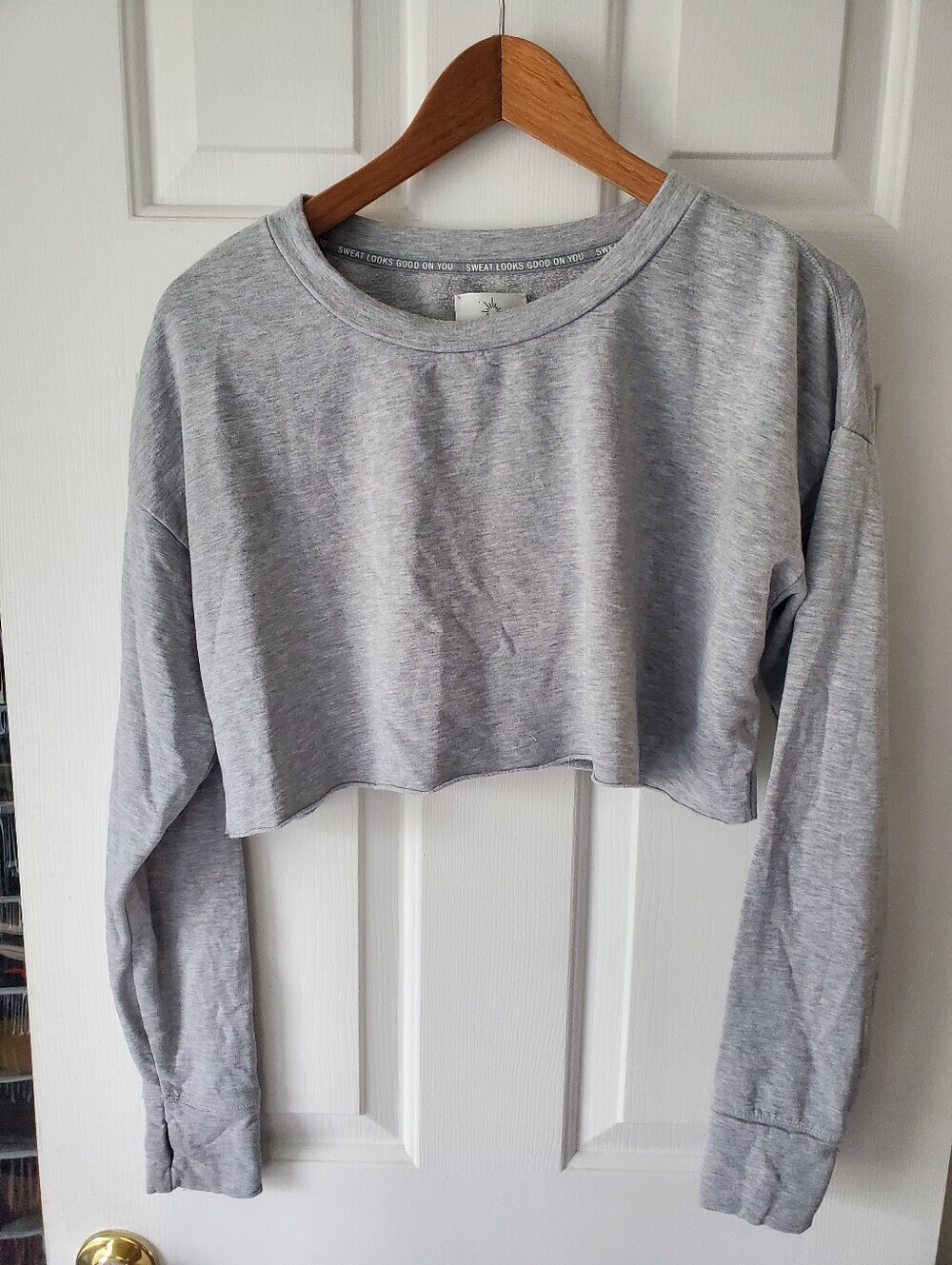 Aerie Offline Cropped Heather Grey Pull Over Sweat Shirt Size Medium